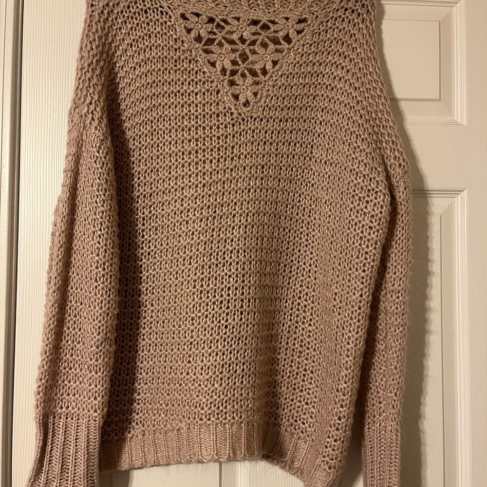 Easel Tan V-Neck Sweater with Chunky Knit and Relaxed Fit